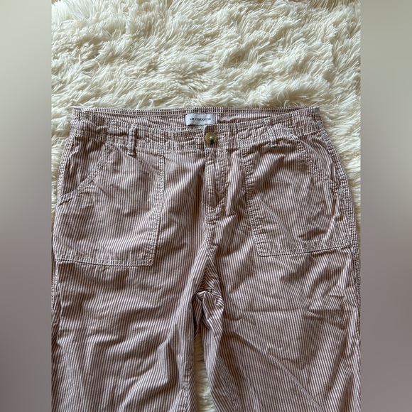 Liz Claiborne | Light Brown & White Pin Strip Pants - Picture 4 of 7